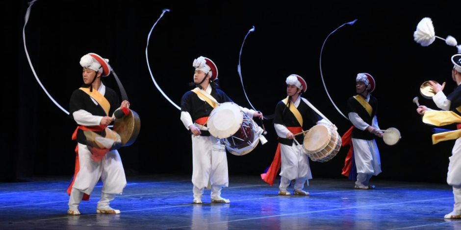 العروض التقليدية الكورية تبهر جمهور أوبرا الإسكندرية (صور)
