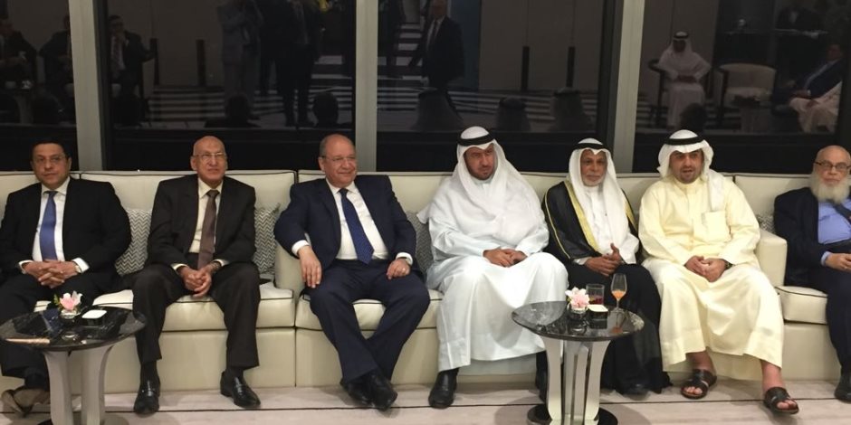 نائب رئيس مجلس الوزراء الكويتي يقيم حفل استقبال للمستشار أحمد ابو العزم  (صور)