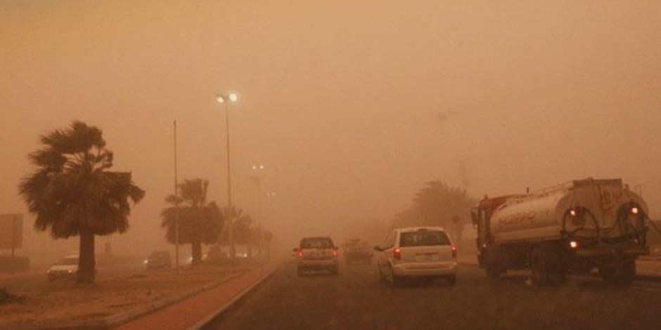 المرور: إعادة فتح جميع الطرق المغلقة فى الوادى الجديد وأسوان عدا القصير 