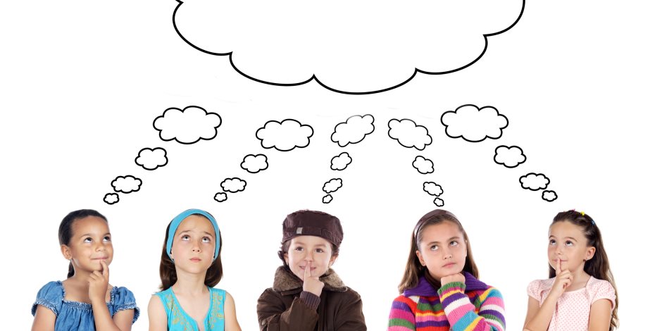 الفضول وكثرة الأسئلة عند الأطفال تجعلهم في الأفضل في الفصل المدرسي 