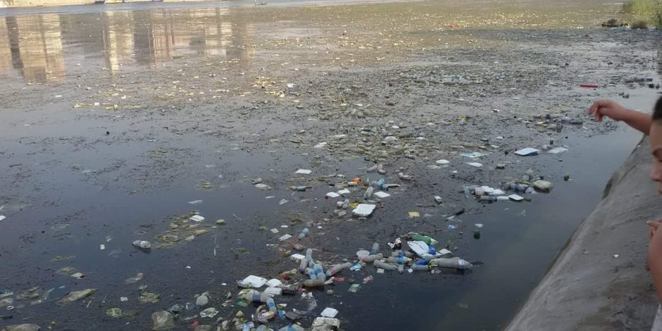 نهر النيل.. من شريان الحياة إلى مستنقع للقمامة (فيديو)