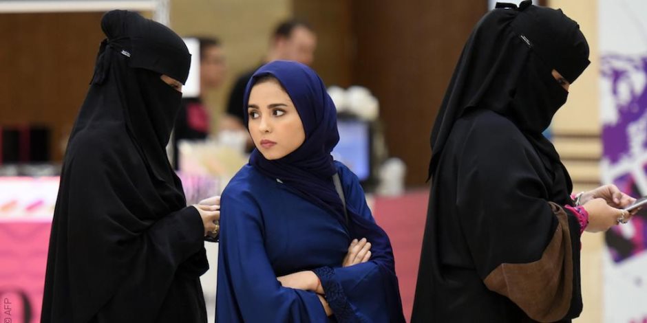 ​في الدليل السياحي الجديد.. منع تسكين «المرأة بدون محرم» في الفنادق السعودية