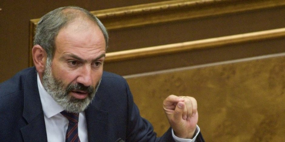 زعيم المعارضة الأرمينية يحذر حكومة بلاده من نشر قوات لمواجهة الاحتجاجات