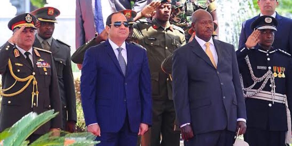 استعدادات مكثفة بمطار القاهرة استعدادا لوصول رئيس أوغندا