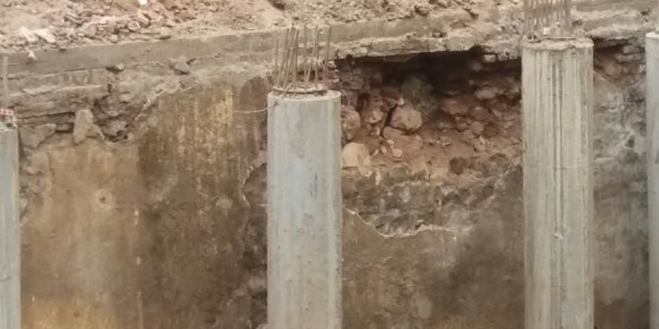  أهالي الشيخ سالم بالفيوم: منازلنا مهددة بالانهيار بسبب هبوط أرضي.. ومجلس المدينة يتجاهل الأزمة (صور) 