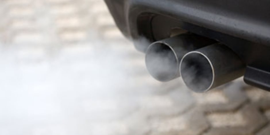 بروكسل تقترح تخفيض الانبعاثات الصادرة من الشاحنات بنسبة 15%