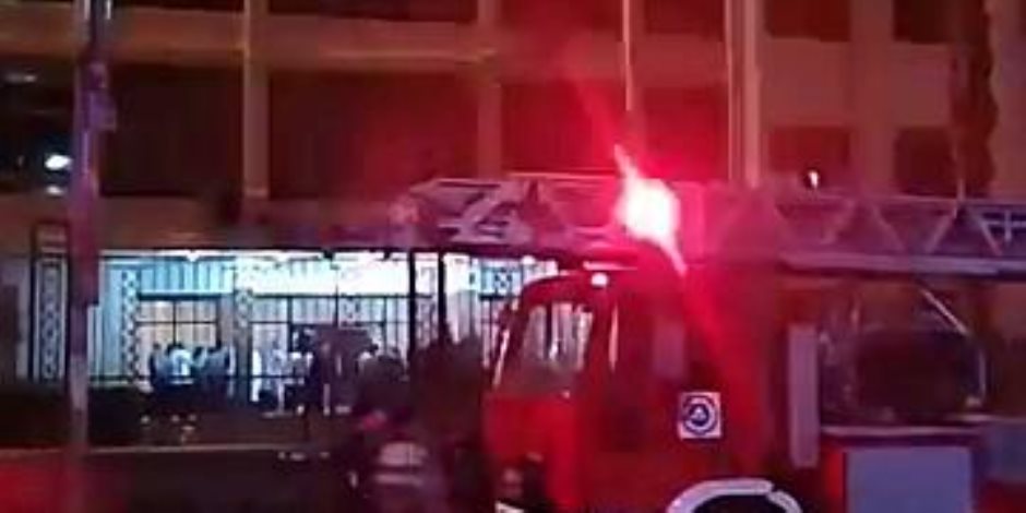 تقاصيل حريق مستشفي الحوادث بجامعة الزقازيق (صور)