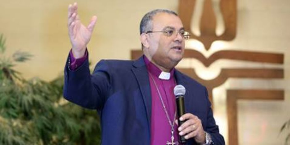 رئيس الطائفة الإنجيلية يهنئ الرئيس السيسي والمصريين بحلول شهر رمضان