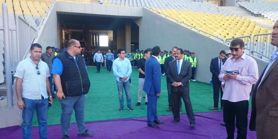 كوردون أمني قبل انطلاق مباراة الزمالك وسموحة في نهائي كأس مصر (صور)