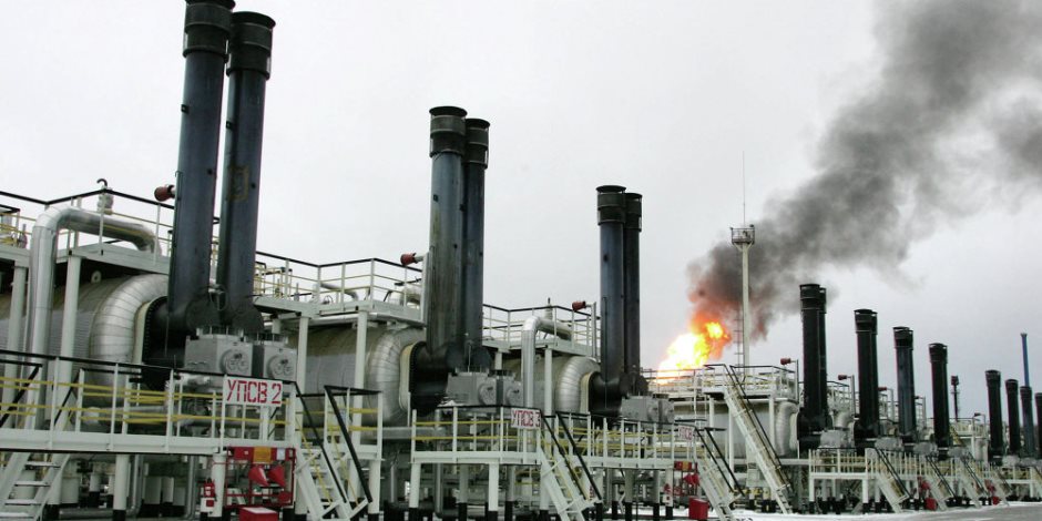 أزمة في 3.2 مليون برميل.. "الطاقة الدولية" تتوقع زيادة الطلب على النفط في 2019