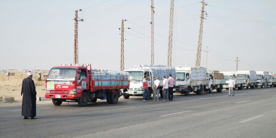 قافلة مساعدات الأزهر الشريف تصل مدينة بئر العبد في طريقها لقطاع غزة
