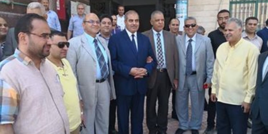 محمد المحرصاوى يتفقد مستشفى جامعة الأزهر بدمياط