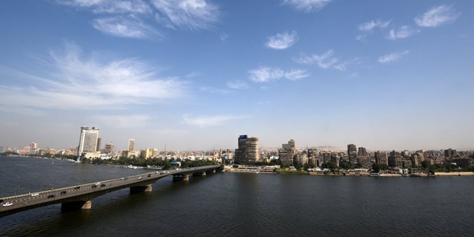 خريطة الطقس ودرجات الحرارة في مصر.. افعل هذه الأشياء لتنجو من "لسعة الشمس"