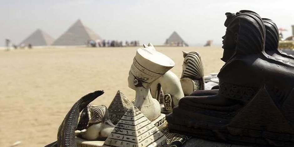 3 جهات تحارب لاسترداد 118 قطعة أثرية مهربة إلى إيطاليا.. كيف يستفيد اقتصاد مصر؟