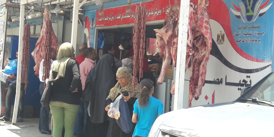لتوفير اللحوم والسلع الغذائية.. كيف استعدت وزارة التموين لاستقبال عيد الأضحى؟