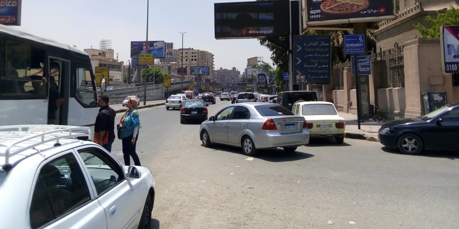 النشرة المرورية.. سيولة بالشوارع والمحاور الرئيسية والميادين فى القاهرة والجيزة