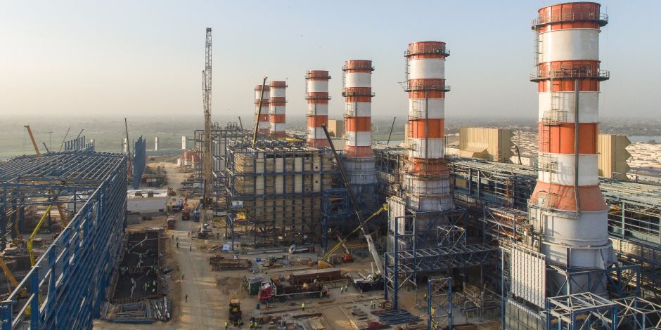الرئيس يضيء شمال مصر غدا بـ47 مليون ساعة عمل.. 15 معلومة عن محطة كهرباء البرلس