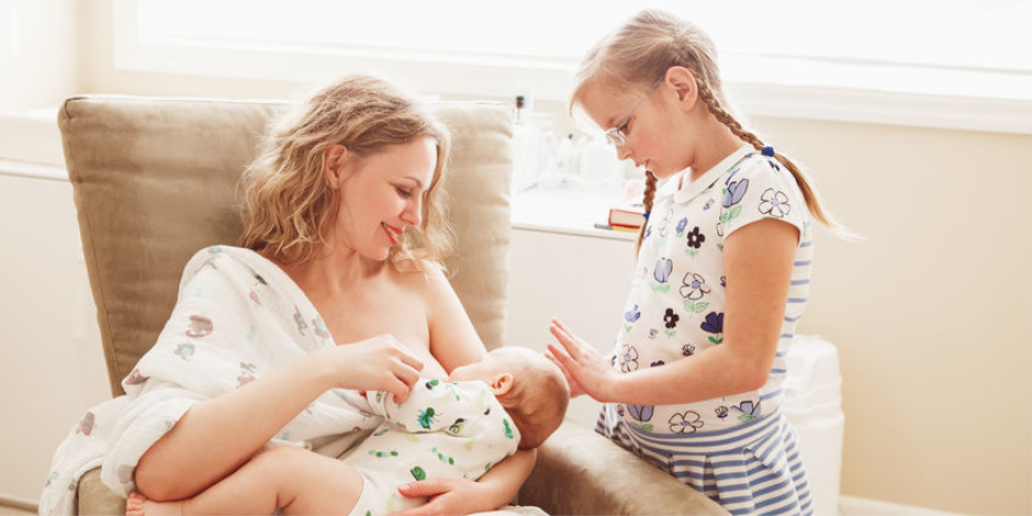 الصحة توضح أهمية الرضاعة الطبيعية فى تفادى وفيات الأطفال
