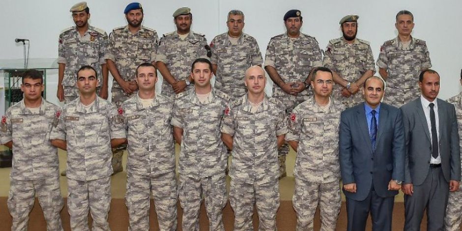القوات التركية في الدوحة تتعلم العربية.. هل يتحول الجيش القطري إلى معسكر للأتراك؟
