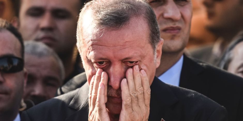 هذيان الديكتاتور.. أردوغان يواصل الانتقام من كولن بإغلاق مدارس «خدمة»