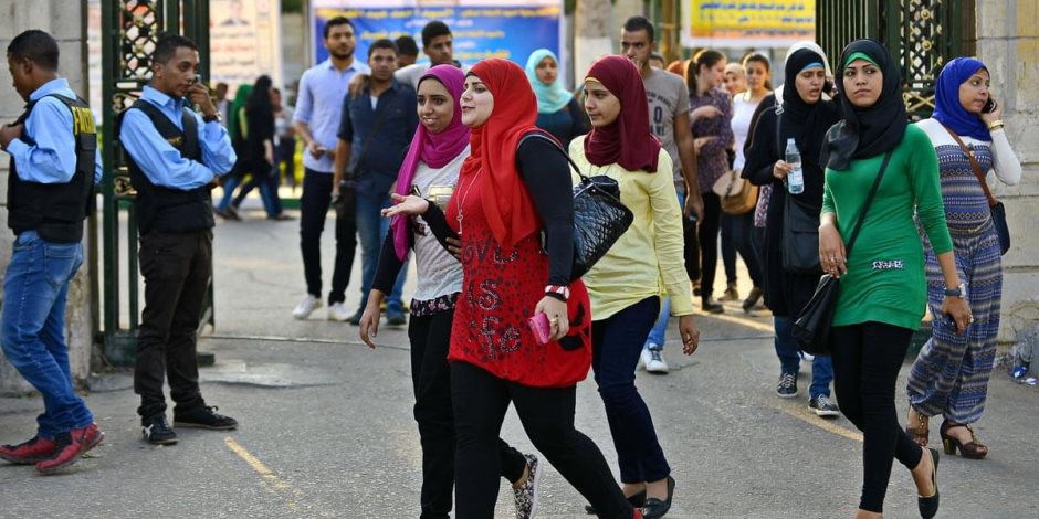 جامعة عين شمس تعلن جاهزيتها لـ «أحد الدراسة»: الجامعات ليست مكانا للممارسة السياسية