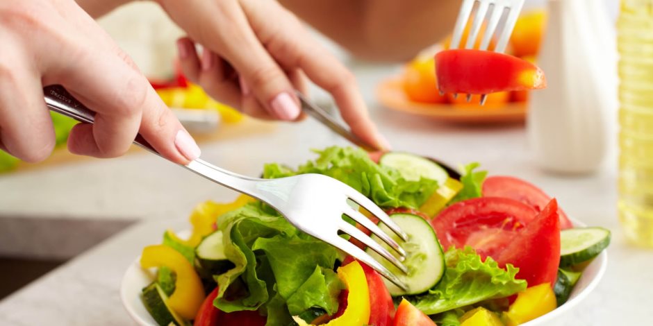 نظام غذائي صحي قد يساعد على إطالة متوسط العمر المتوقع