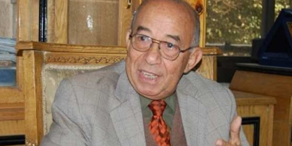وفاة القيادي اليساري حسين عبد الرازق 