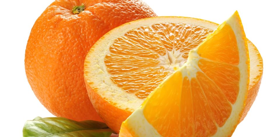 البرتقال والليمون لهم مفعول السحر.. دليلك للوصول إلى بشرة نضرة