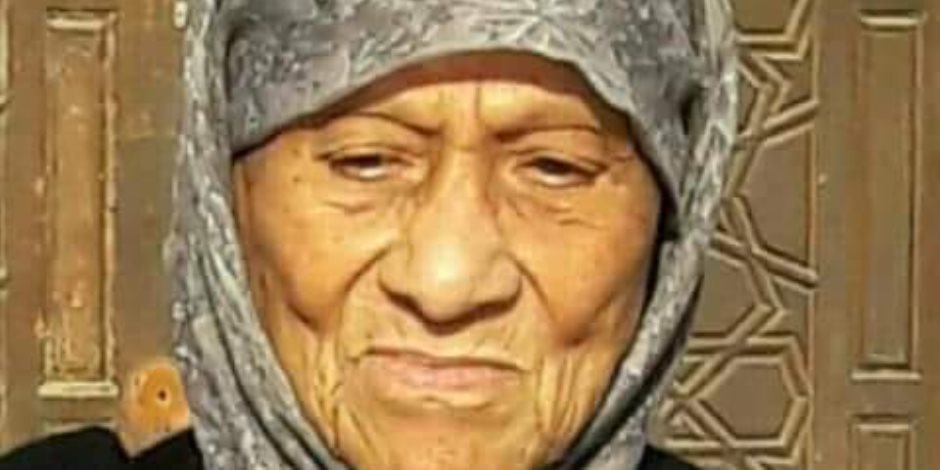 وفاة شقيقة الرئيس الراحل أنور السادات ومراسم الدفن بمسقط رأس العائلة في ميت أبوالكوم