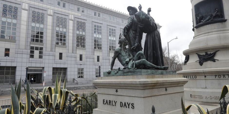 بسبب العنصرية.. أمريكا تزيل تمثال شهير من سان فرانسيسكو 