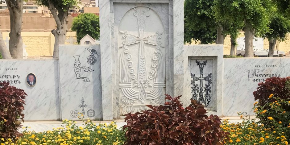 الأرمن في مصر.. قصة عمرها 100 عام تعيدها «مقبرة» إلى الواجهة