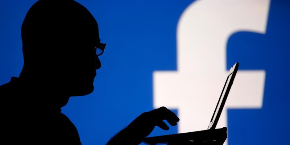 بالزغاريد والمواساة.. كيف تحول «فيس بوك» مصر إلى دار مناسبات اللؤلؤة؟