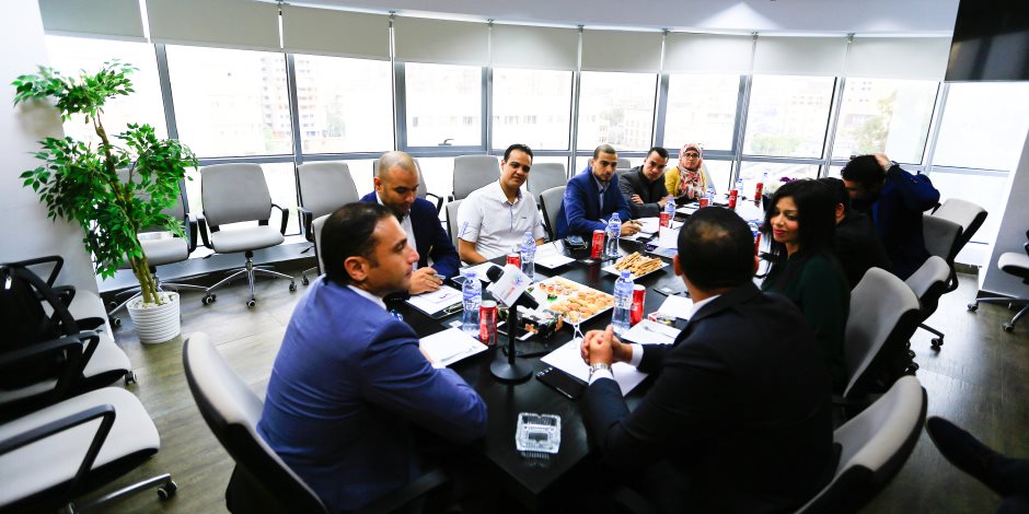 رئيس "المصرية للاتصالات" يزور مؤسسة اليوم السابع وصوت الأمة ويعقد ندوة عن مستقبل الشركة