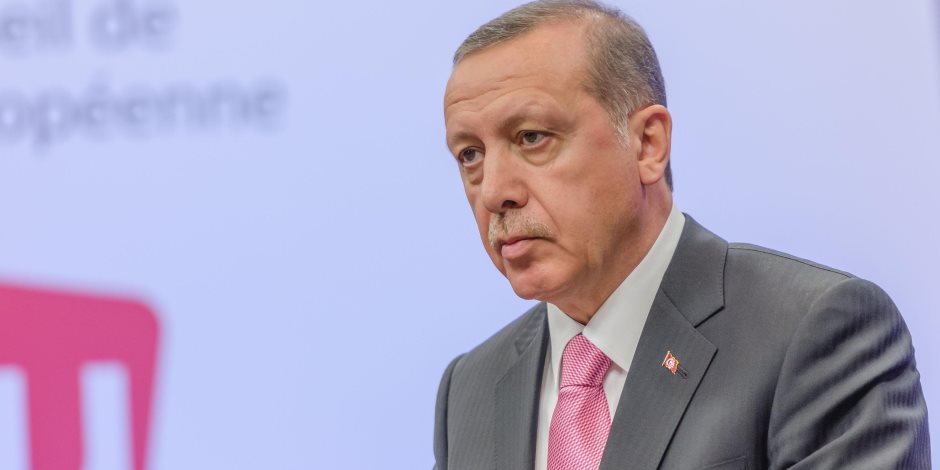 صحيفة تركية: 90 % من وسائل الإعلام تحت سيطرة الديكتاتور اردوغان