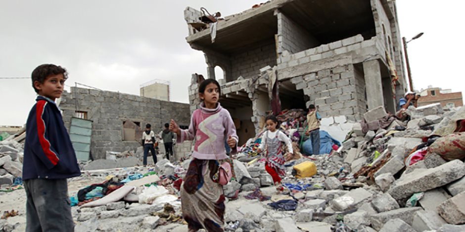 الحوثي يسرق المساعدات الإنسانية: 20 مليون يمني يواجهون شبح المجاعة