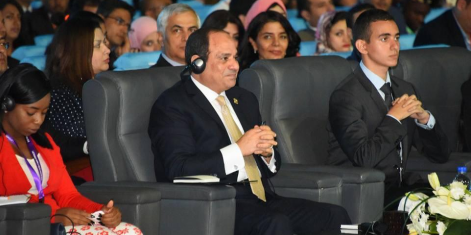 المستشار السابق لرئيس وزراء كندا: مصر تقدم خدمة رائعة للعالم من خلال منتدى الشباب