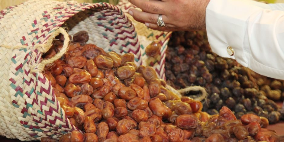 «التصديري للصناعات الغذائية» يدرس مضاعفة صادرات مصر من التمور للوصول لـ 100 مليون دولار