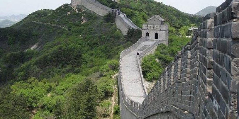سور الصين العظيم يترأسهم.. قائمة أقوى الأسوار الدفاعية فى التاريخ