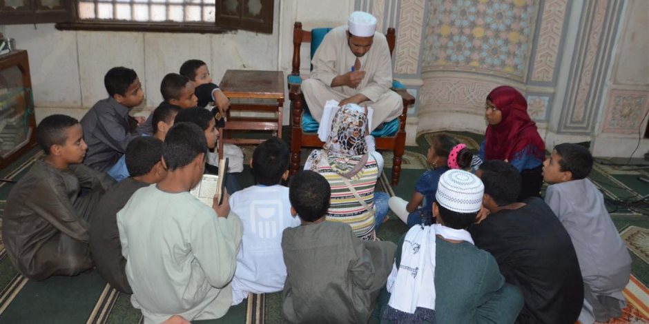 لتعليم الأطفال القرآن والأحاديث.. المدارس القرآنية تصل الأقصر (صور) 