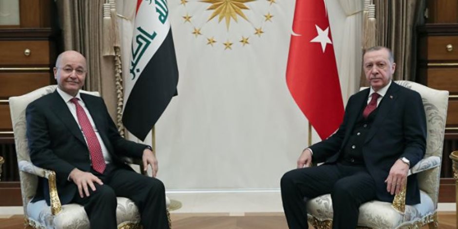 هل داعش والأكراد أوراق تركيا للتقارب مع العراق ودعم قطر؟.. سياسي سعودي يجيب    