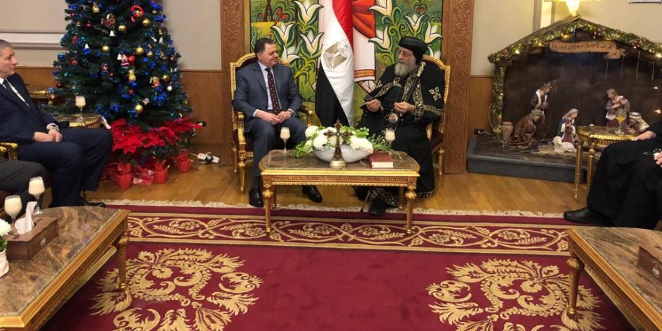 وزير الداخلية من الكاتدرائية: الكنيسة المصرية تعزز الوحدة الوطنية والاستقرار