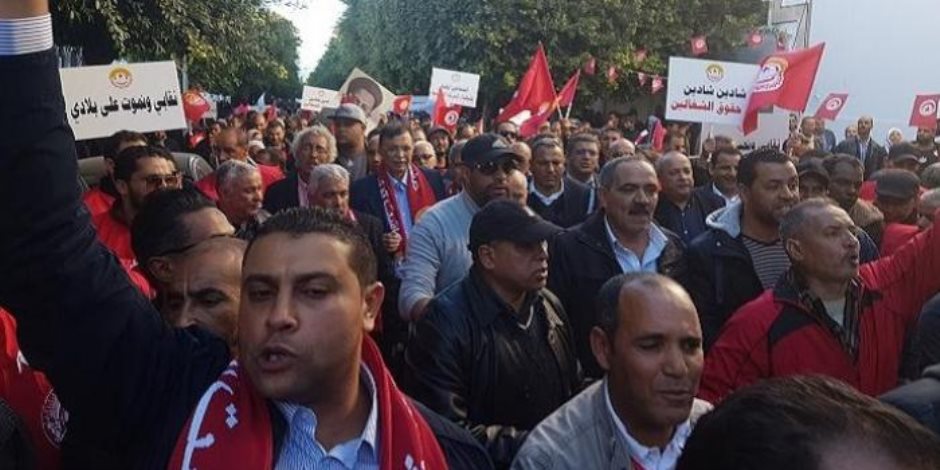 حكومة الإخوان عاجزة أمام تصعيد التونسيين