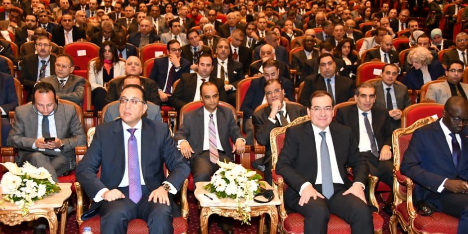 «إيجبس 2019» يقص شريطه من القاهرة.. ماذا قال الاقتصاديون في يومه الأول؟