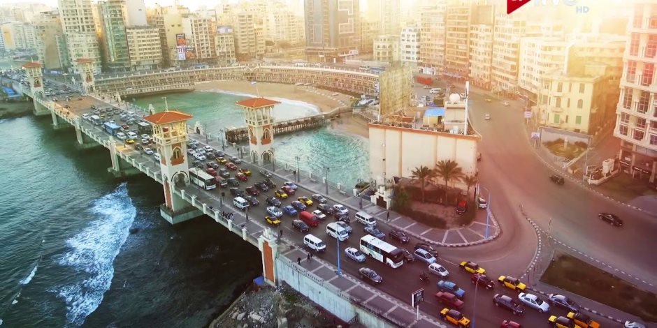 قصة ليلة غابت فيها الشمس عن مدينة السحر: الإسكندرية تصارع الطقس (صور)