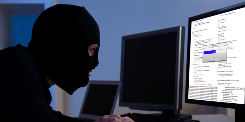 متى تطبق عقوبات «جرائم الإنترنت» على غير المصريين.. القانون يُجيب