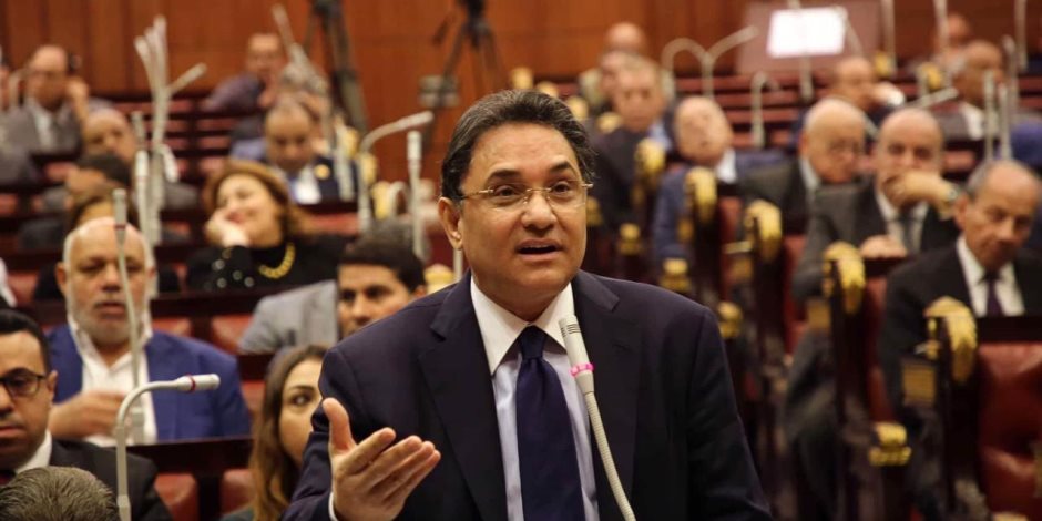 عبد الرحيم علي يؤيد التعديلات الدستورية ويُعلن موقفه من زيادة كوتة المرأة بالبرلمان
