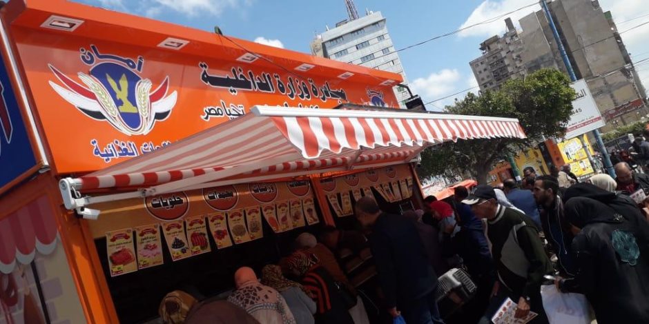 افتتاح منافذ أمان مطورة بالإسكندرية لمحاربة الغلاء (فيديو وصور)