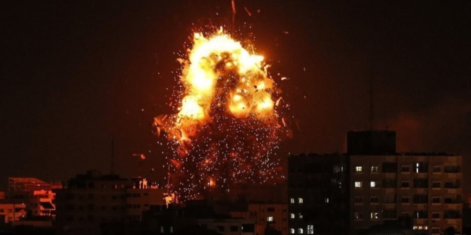 "الأورومتوسطي": إسرائيل نفذت أكثر من 1000 ضربة بغزة بالفوسفور الأبيض المحرم