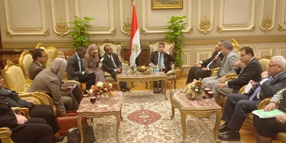 سفير تنزانيا بالبرلمان: علاقاتنا مع مصر أصبحت أقوى بعد زيارة السيسي لبلادي (صور) 