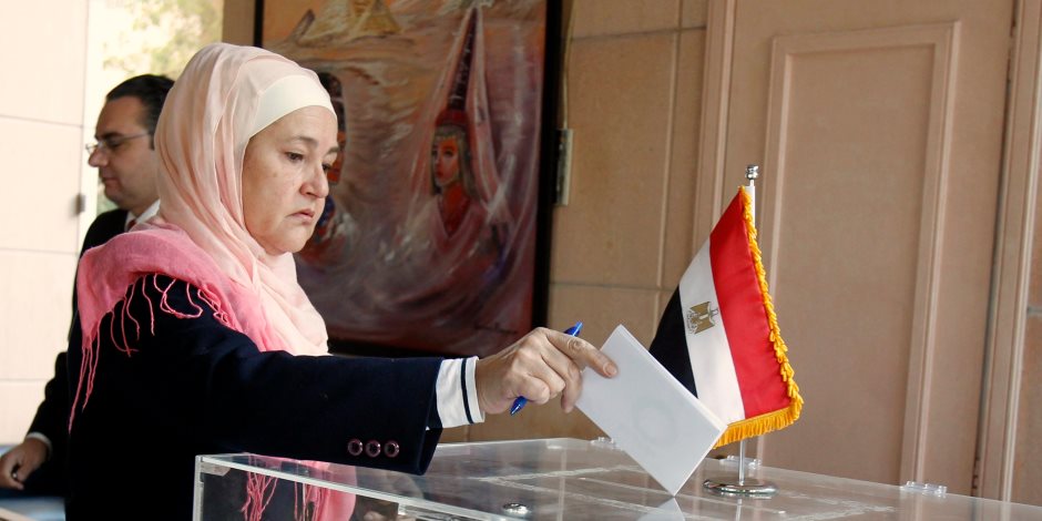 الجاليات المصرية في الهند وشرق أسيا يبدأون المشاركة في الاستفتاء على التعديلات الدستورية